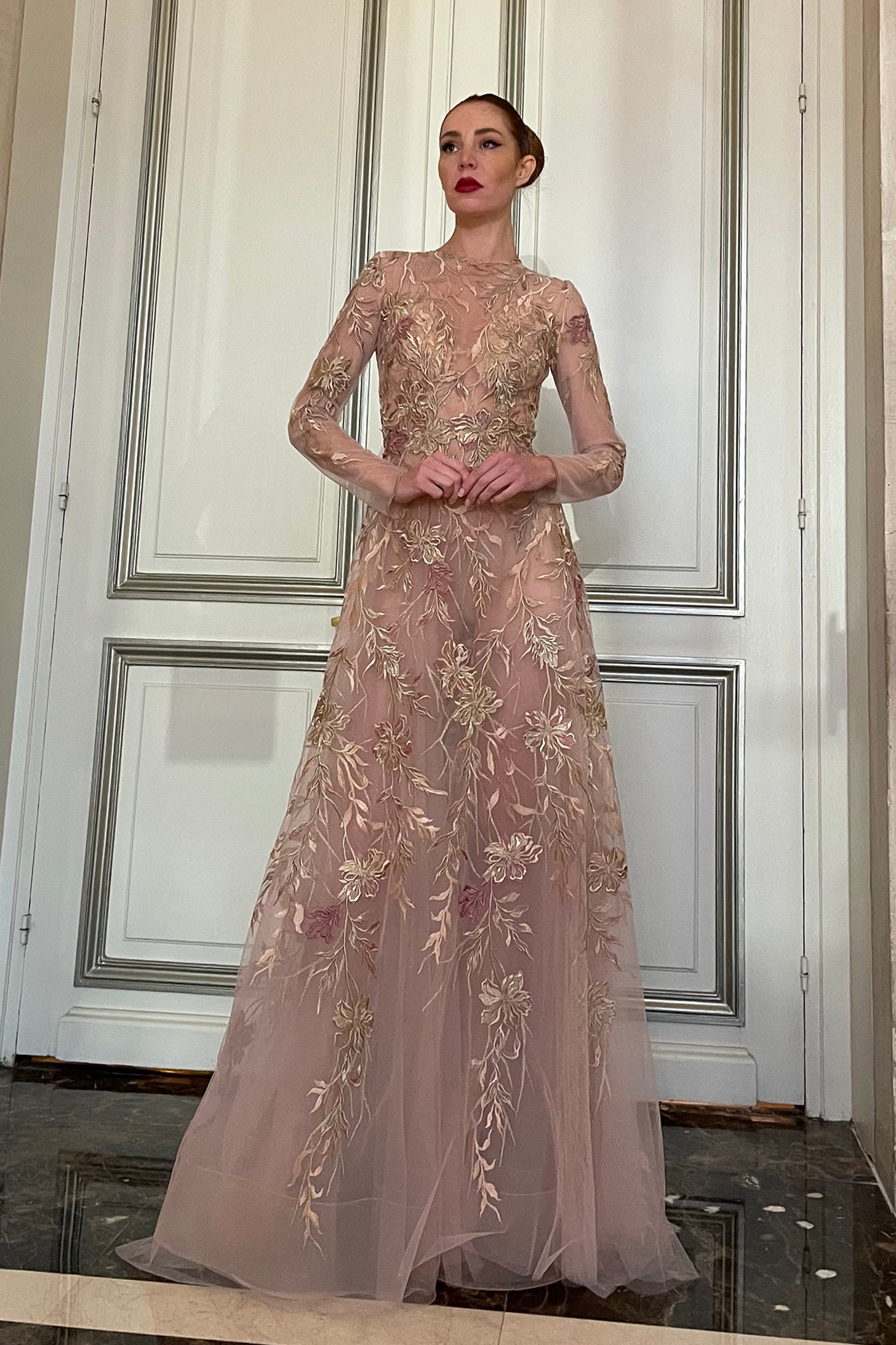 long embroidered dress Tulle Long-Sleeved Flared Blush / FR 42 ss26 sale Shop Traditional Indian Outfits this masterpiece guarantees to Pick Size:L