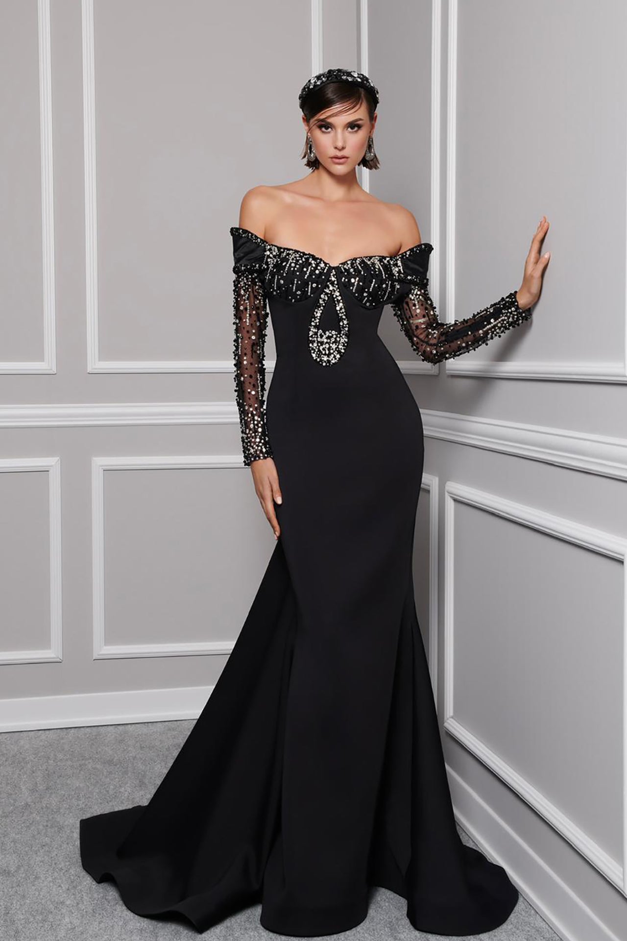 Mermaid Black Dress with Crystal Bodice Black / FR 38 Mermaid Black Dress with Crystal Bodice Black / FR 38