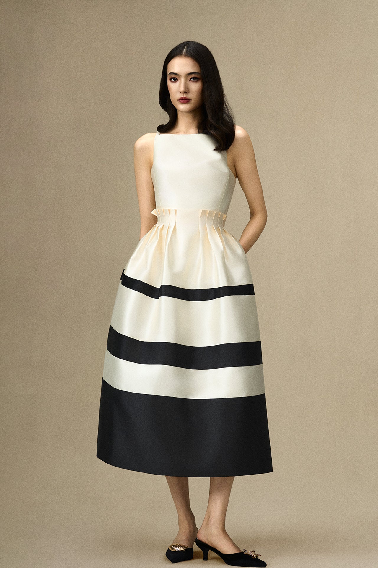 Fitted Bodice to A-Line Midi Multi / US 14