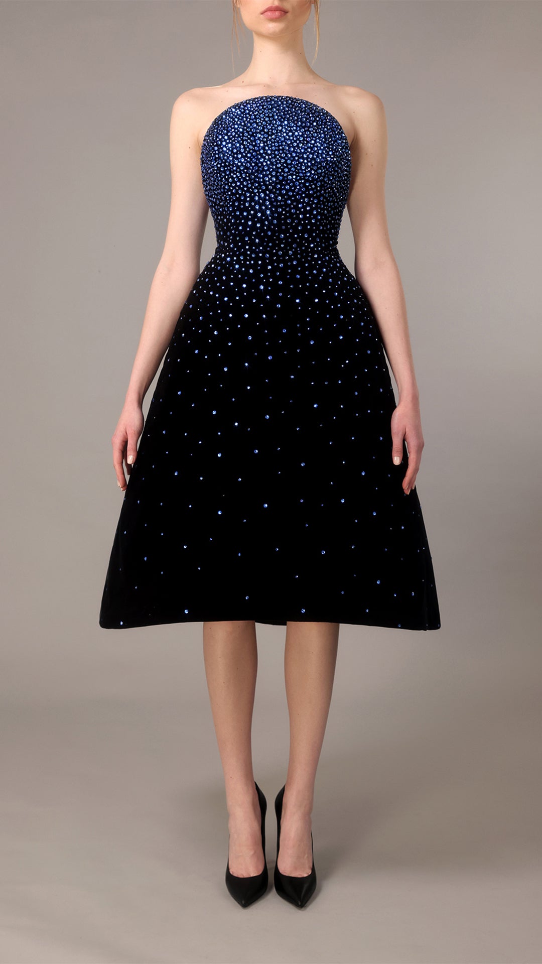 Strapless Velvet Midi Dress Black / US 4