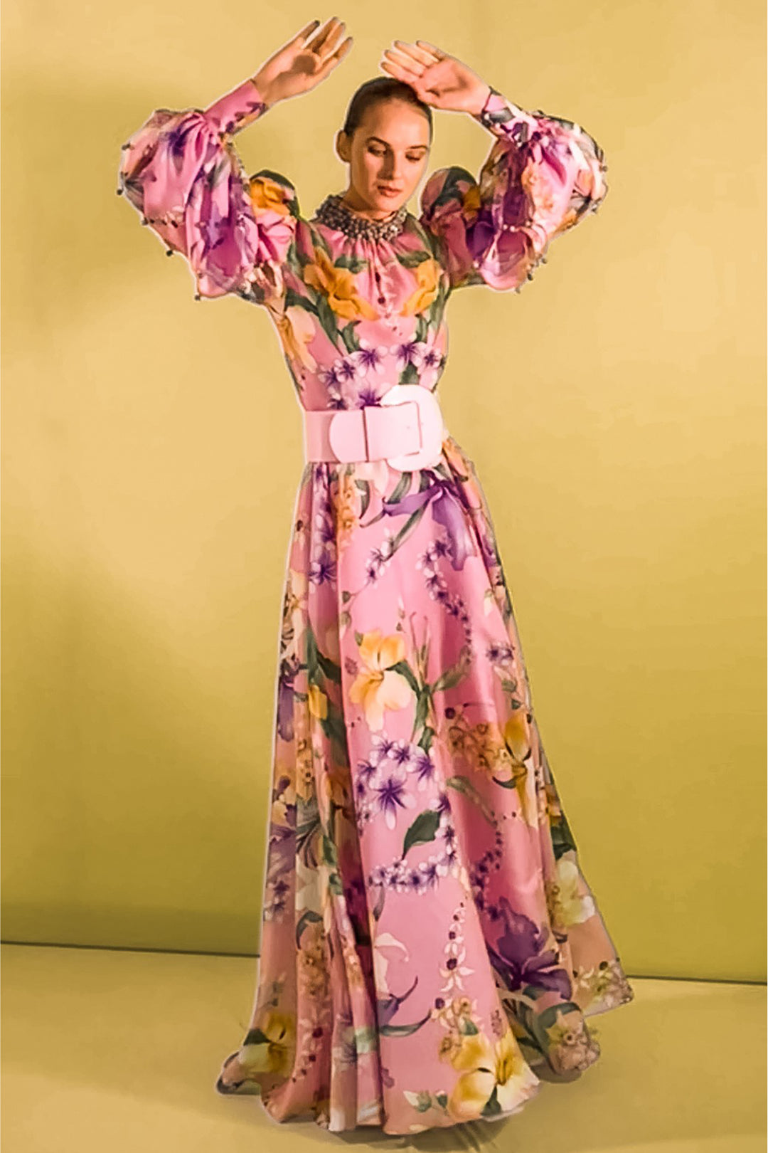 Floral Printed Flowy A-Line Dress Multi / US 18 Floral Printed Flowy A-Line Dress Multi / US 18