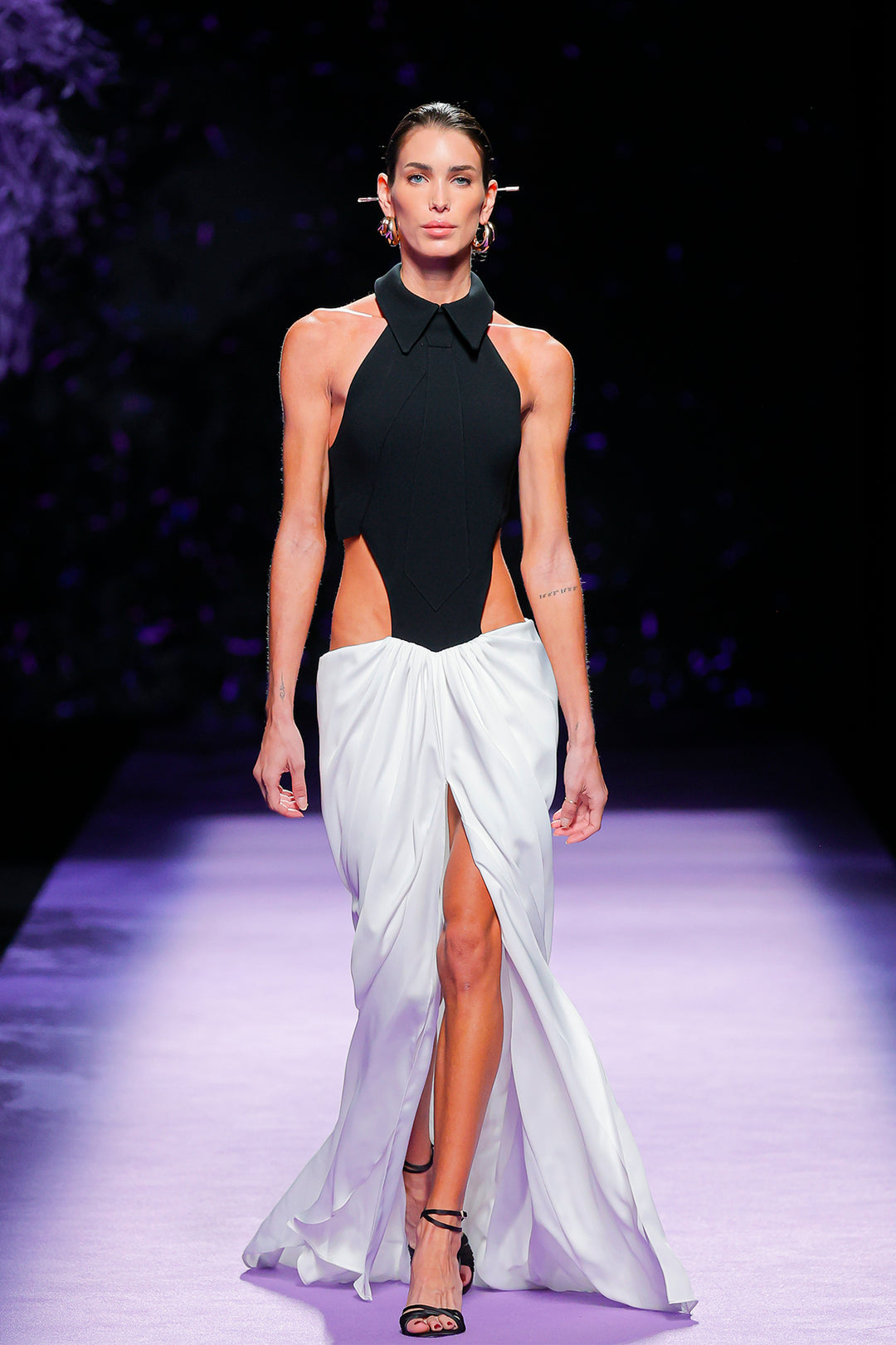 High slit satin and crepe dress Black-White / US 2 High slit satin and crepe dress Black-White / US 2