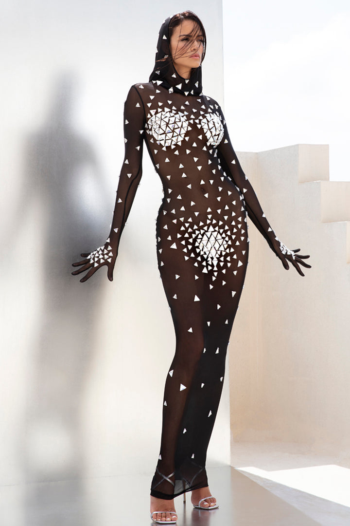 Tulle Fitted Dress with Built-in Gloves