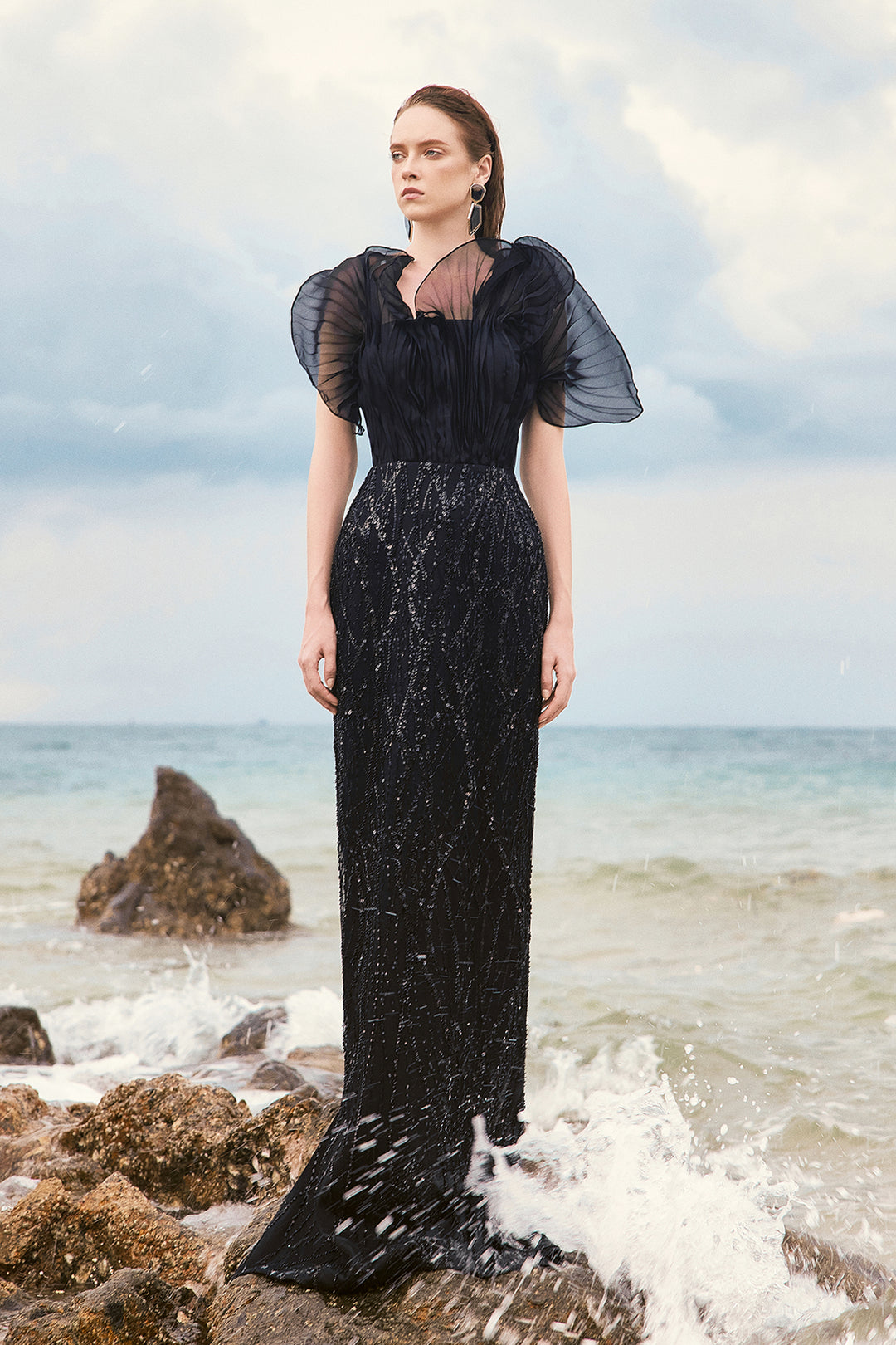 Strapless Column Dress With Wave-Like Design White / US 2 Strapless Column Dress With Wave-Like Design White / US 2