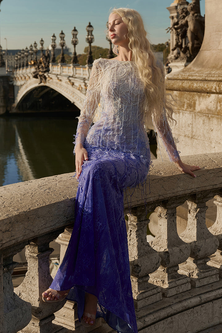 Bateau Neck Long-Sleeved Dress