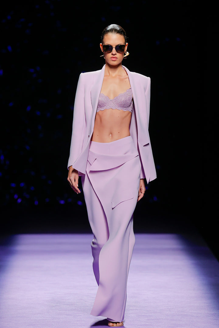 Structured Shoulder Jacket with High-Waisted Straight-Leg Trousers