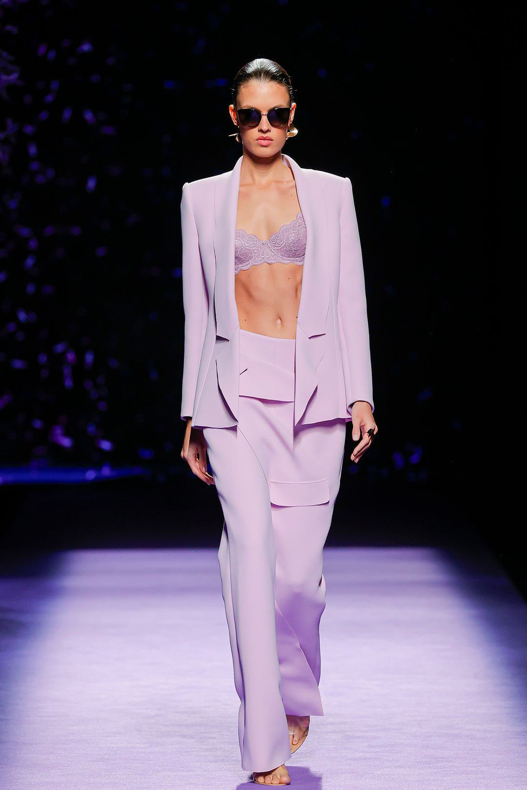 Structured Shoulder Jacket with High-Waisted Straight-Leg Trousers