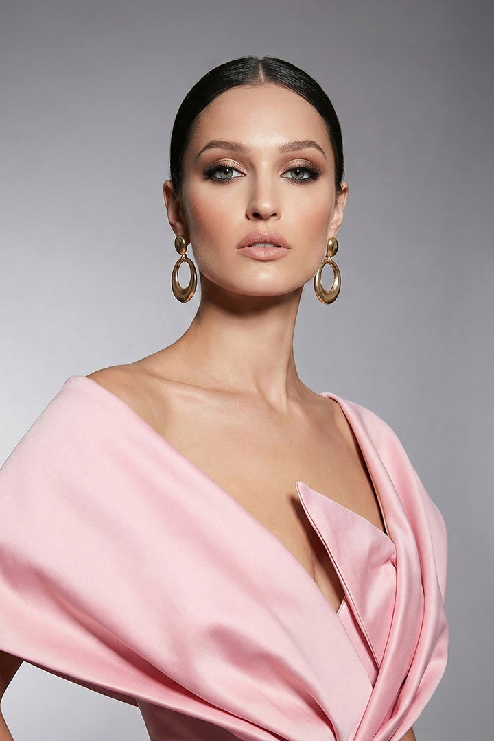 Long Dress with a Sweep Train Sculpted Bodice