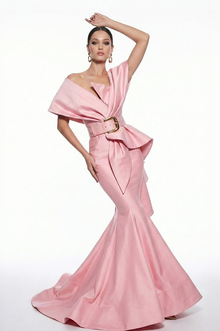 Long Dress with a Sweep Train Sculpted Bodice