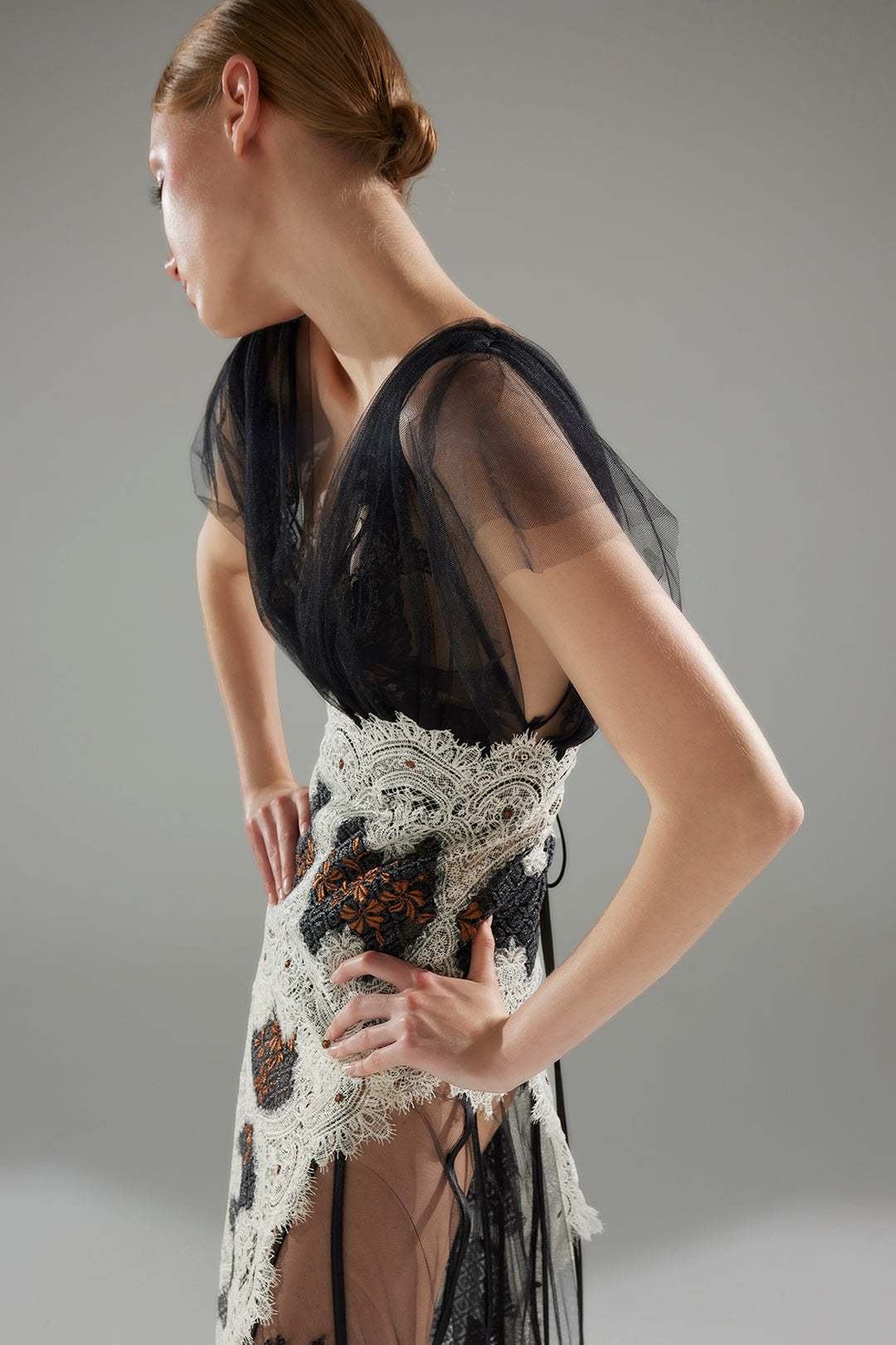 Lace and Tulle Dress with V-Neckline and Sheer Overlay M.R DESIGN Lace and Tulle Dress with V-Neckline and Sheer Overlay M.R DESIGN
