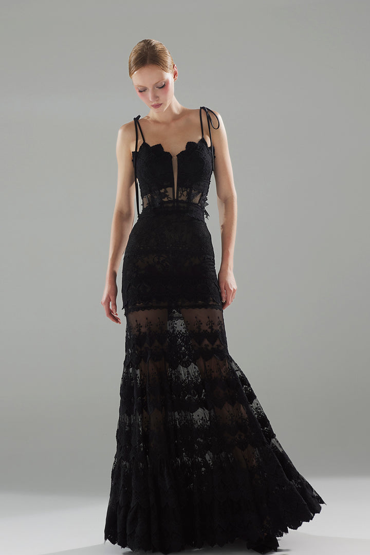 Lace Mermaid Dress with Structured Bodice