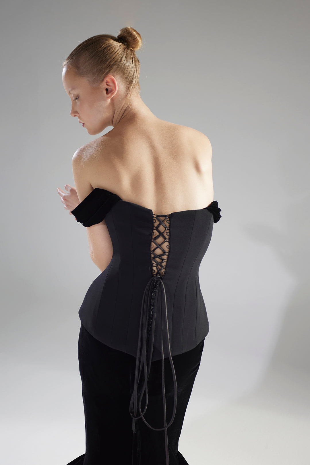 Off-The-Shoulder Neckline Mermaid Dress