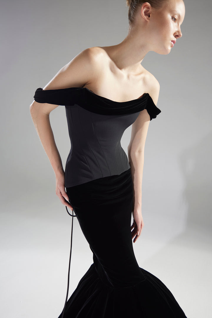 Off-The-Shoulder Neckline Mermaid Dress