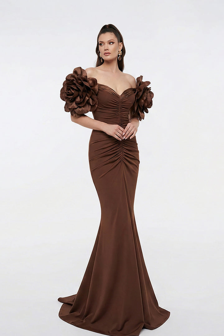 Off-The-Shoulder Neckline with A Mermaid Dress