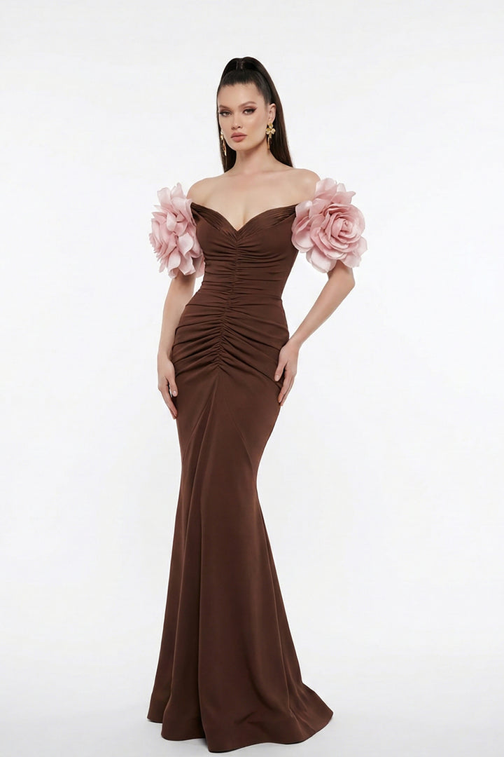 Off-The-Shoulder Neckline with A Mermaid Dress