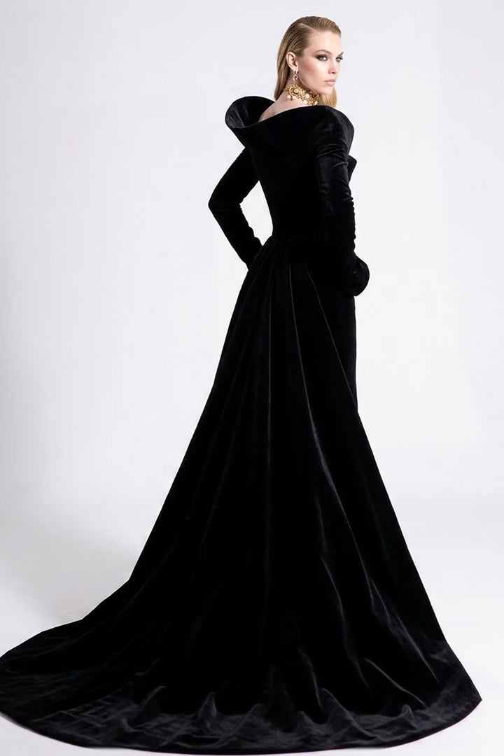 Asymmetric Structured Shoulder with Mermaid Dress