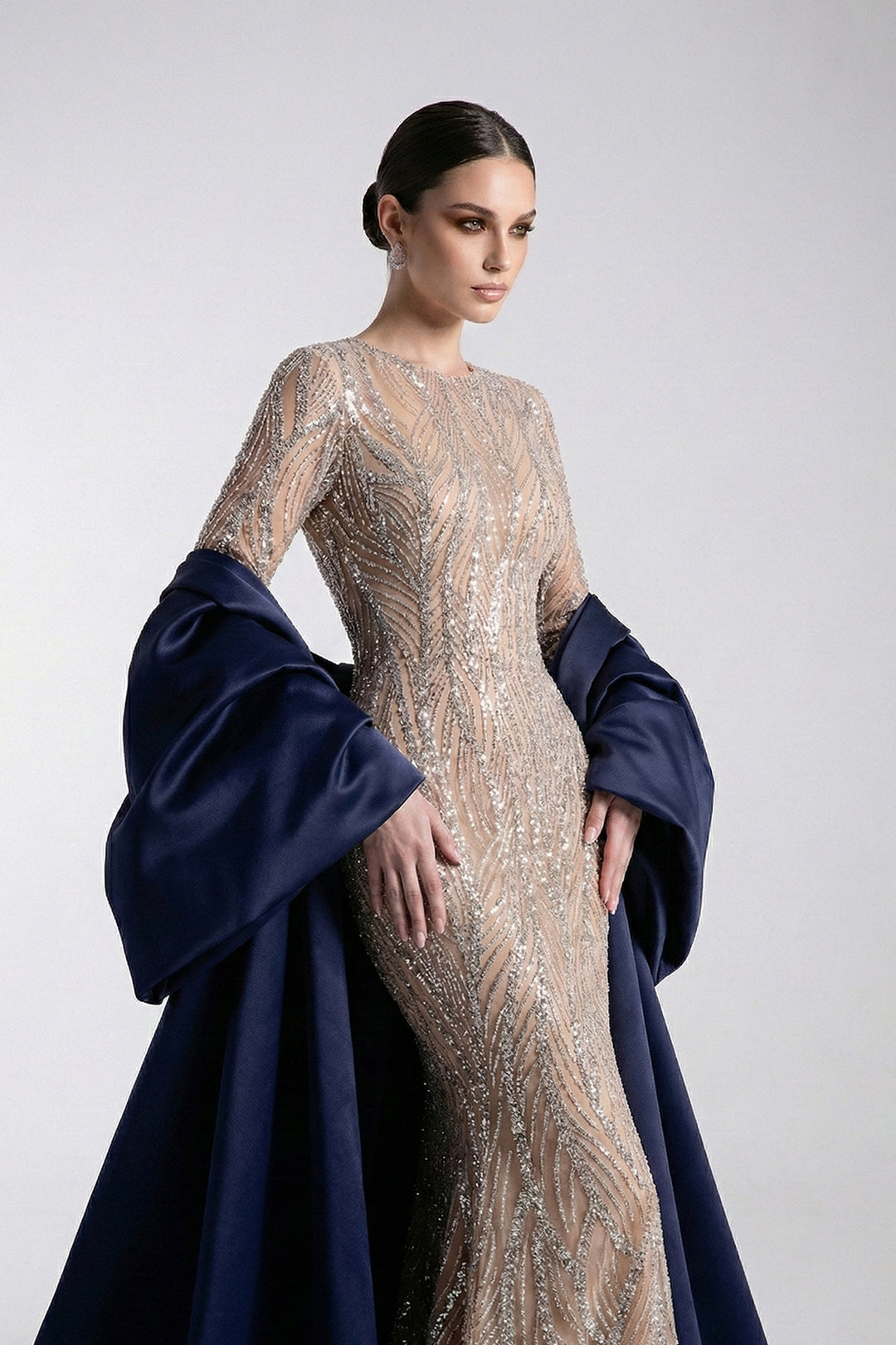 Mermaid Silhouette Long Dress with Cape