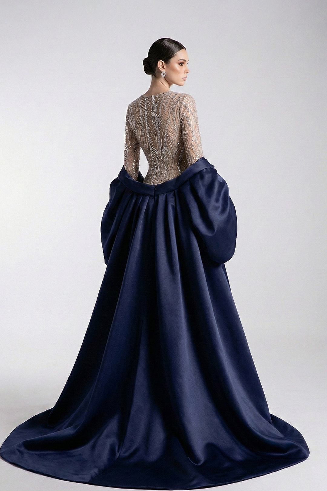 Mermaid Silhouette Long Dress with Cape