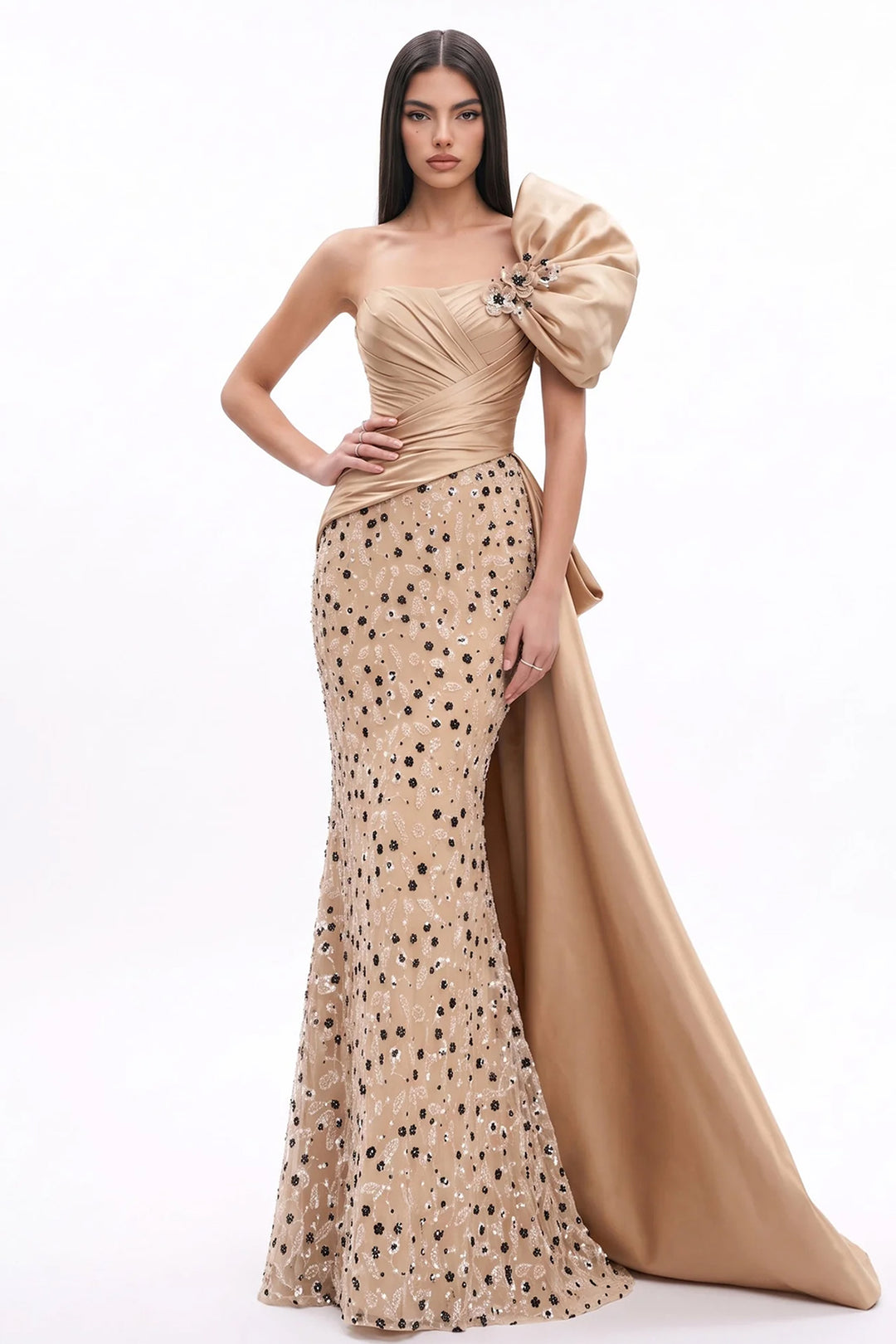 One-Shoulder Pleated Long Dress with Back Train