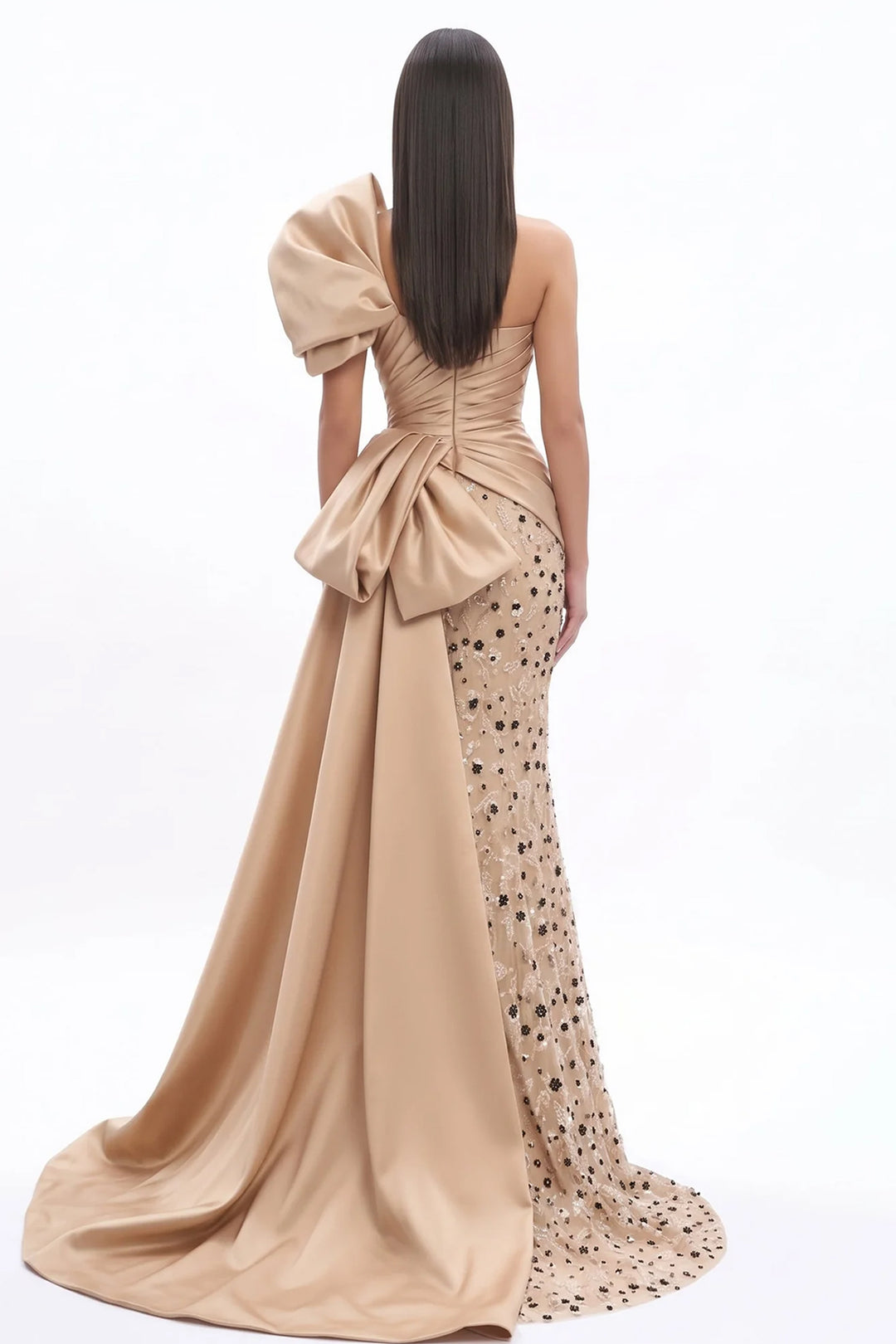 One-Shoulder Pleated Long Dress with Back Train