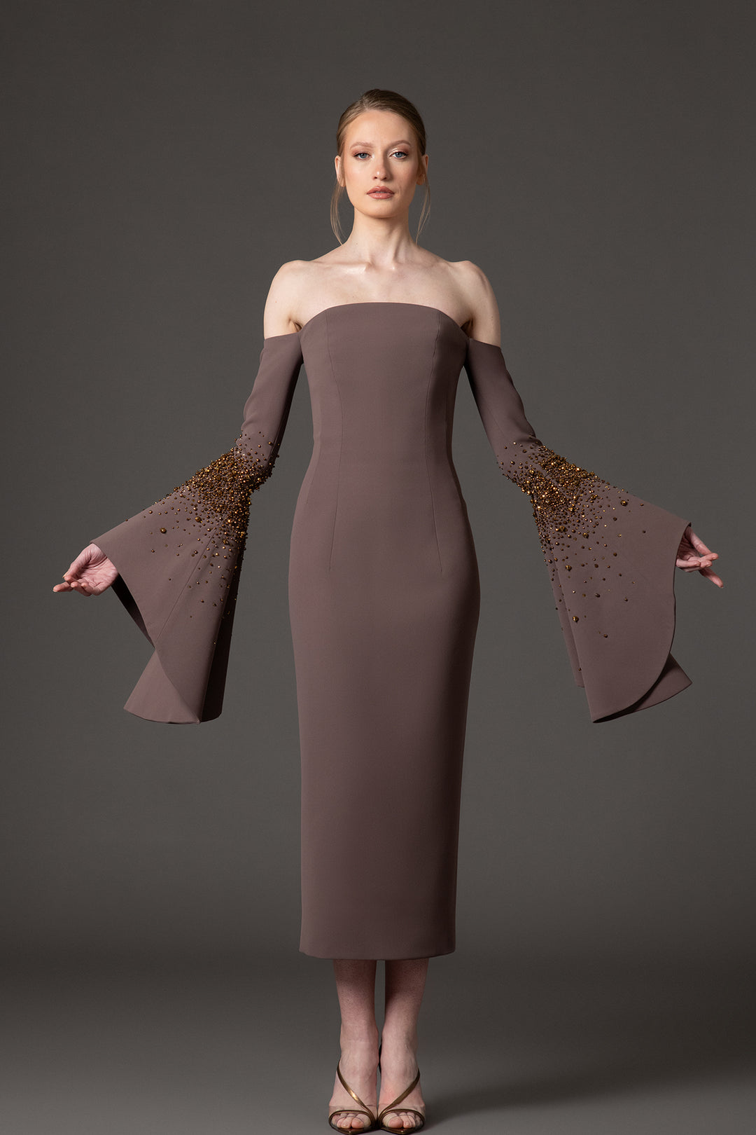 Embroidered midi crpe dress with bell sleeves Brown / US 16 Embroidered midi crpe dress with bell sleeves Brown / US 16