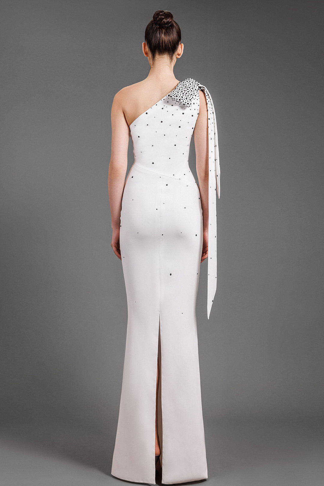 One-Shoulder Trumpet Cut Crepe Dress