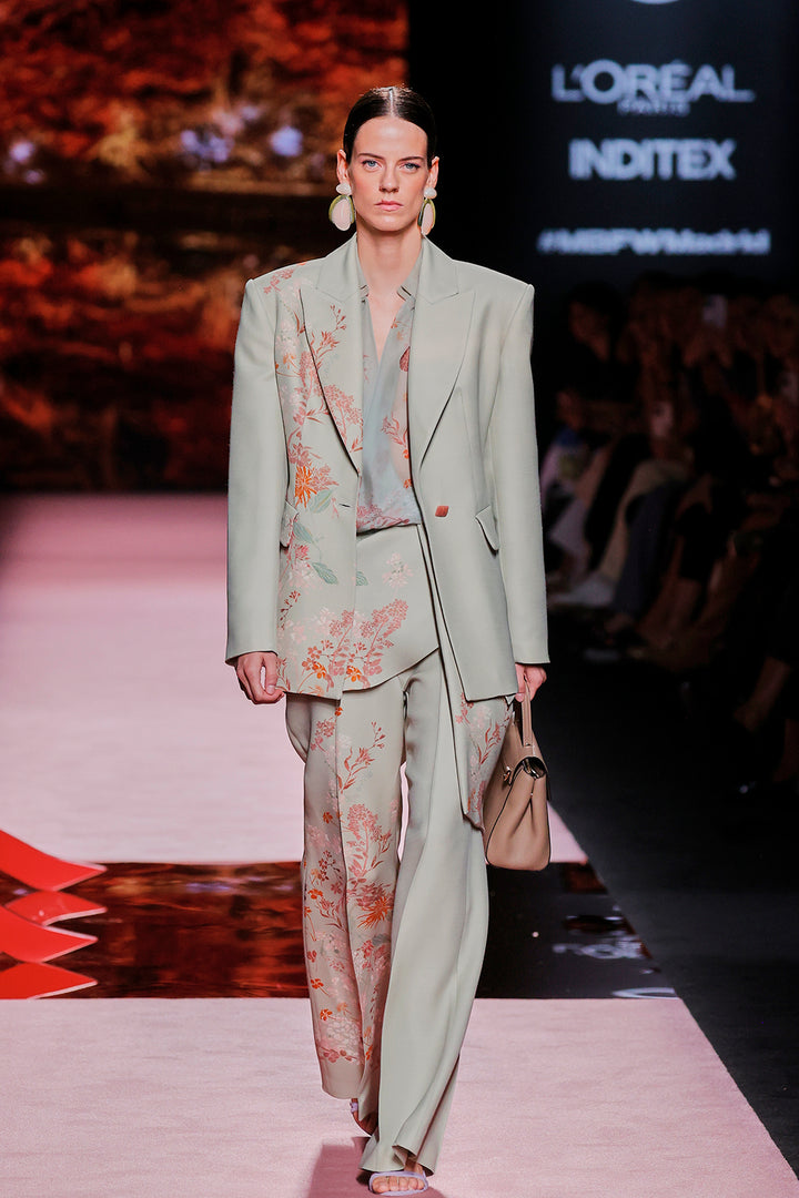 Top And Pants with V-Neckline