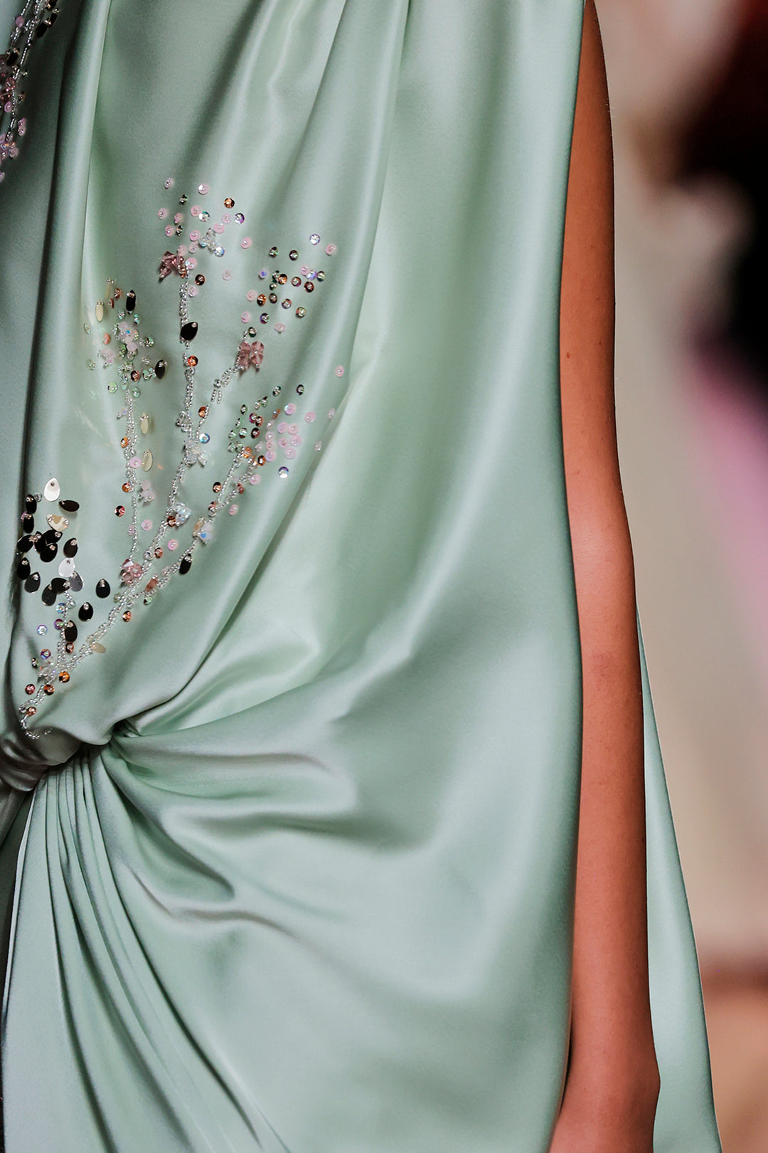 One-Sleeve Loose Column Dress