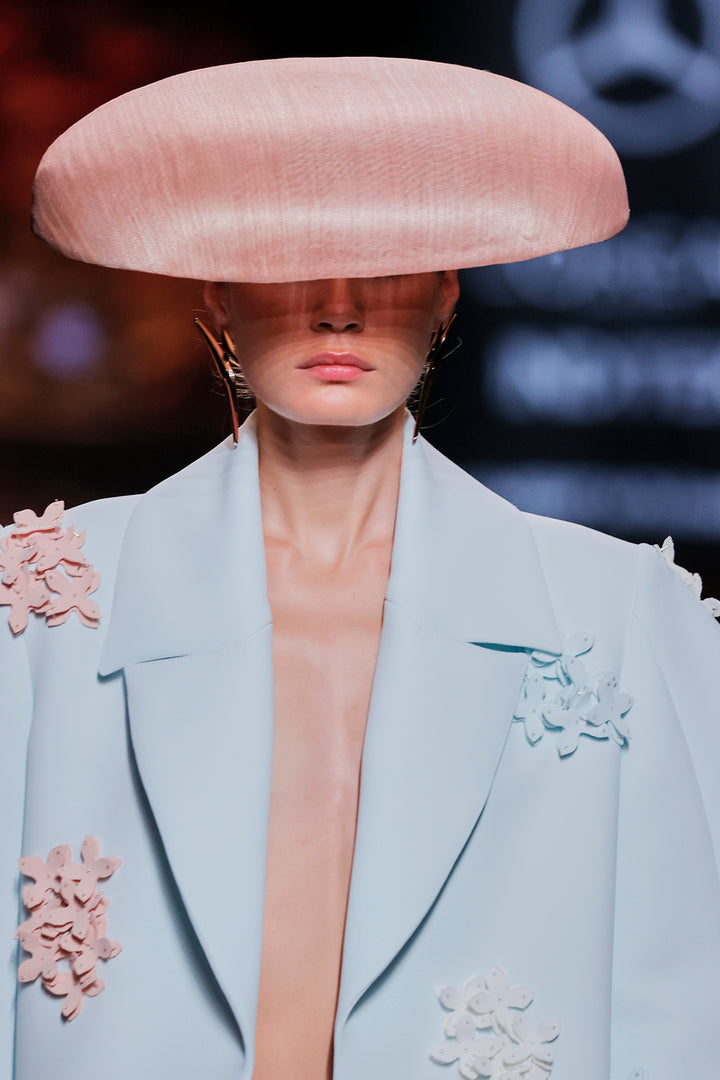 V-Neckline with Puff-Sleeve