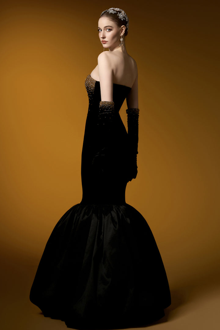 Strapless Dress with Mermaid Silhouette