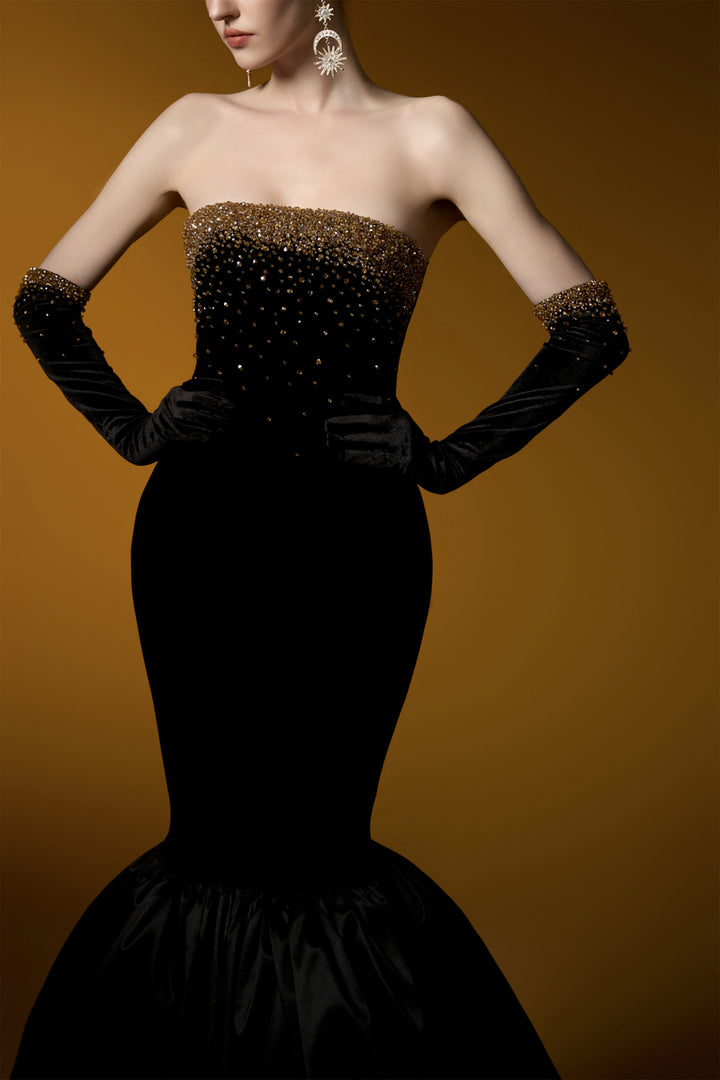 Strapless Dress with Mermaid Silhouette