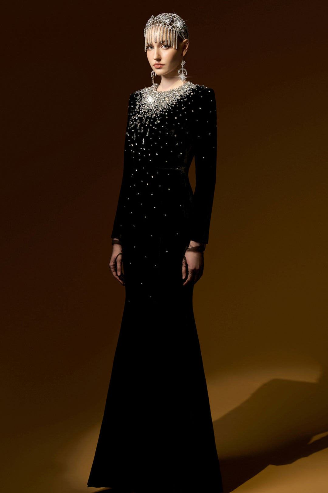 Mermaid Dress with Round Neck and Embellished Crystals