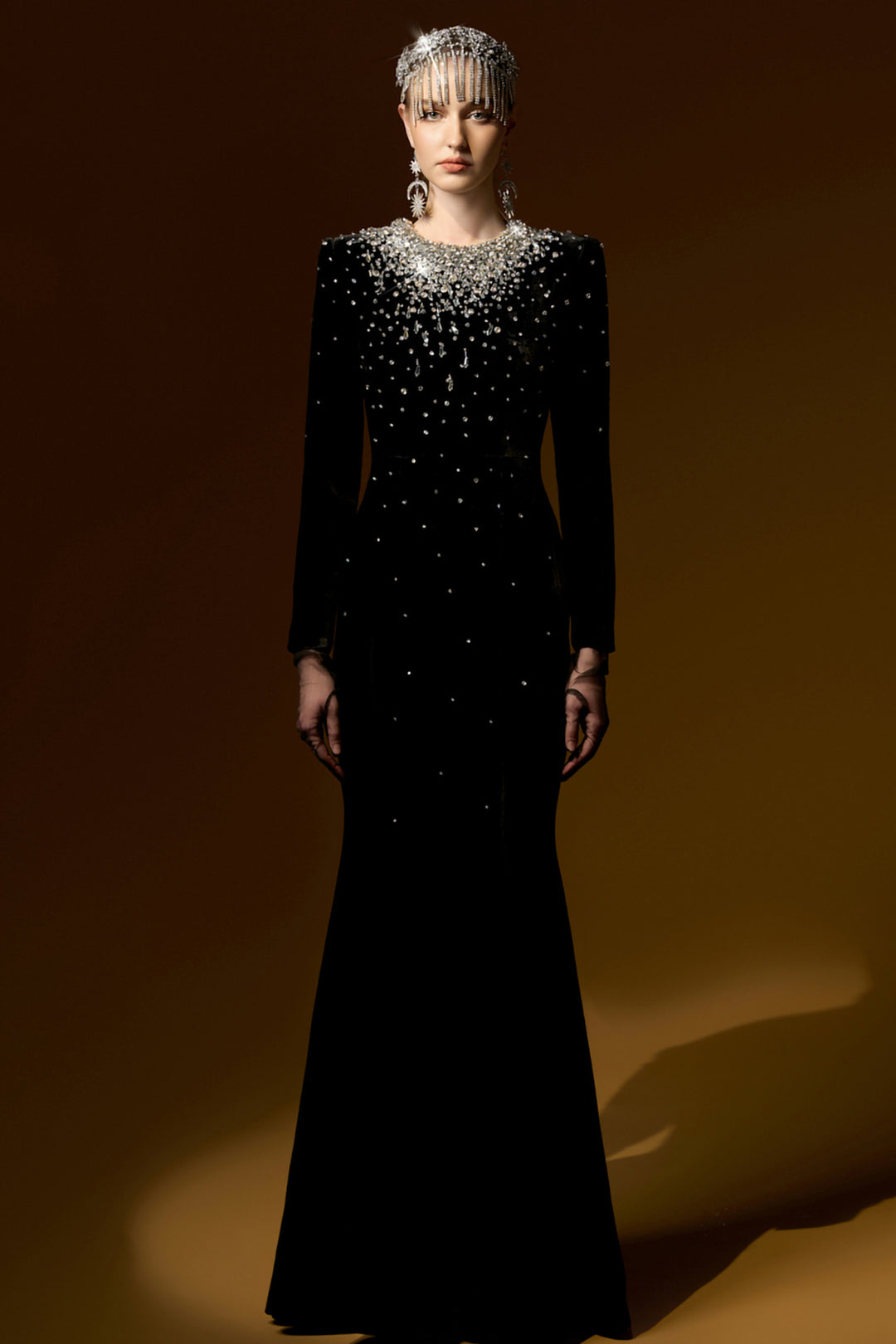 Mermaid Dress with Round Neck and Embellished Crystals