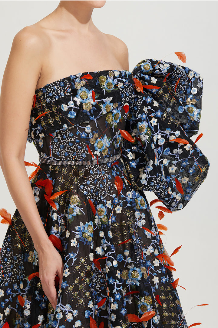 Strapless Neckline With Ruffles Design Dress