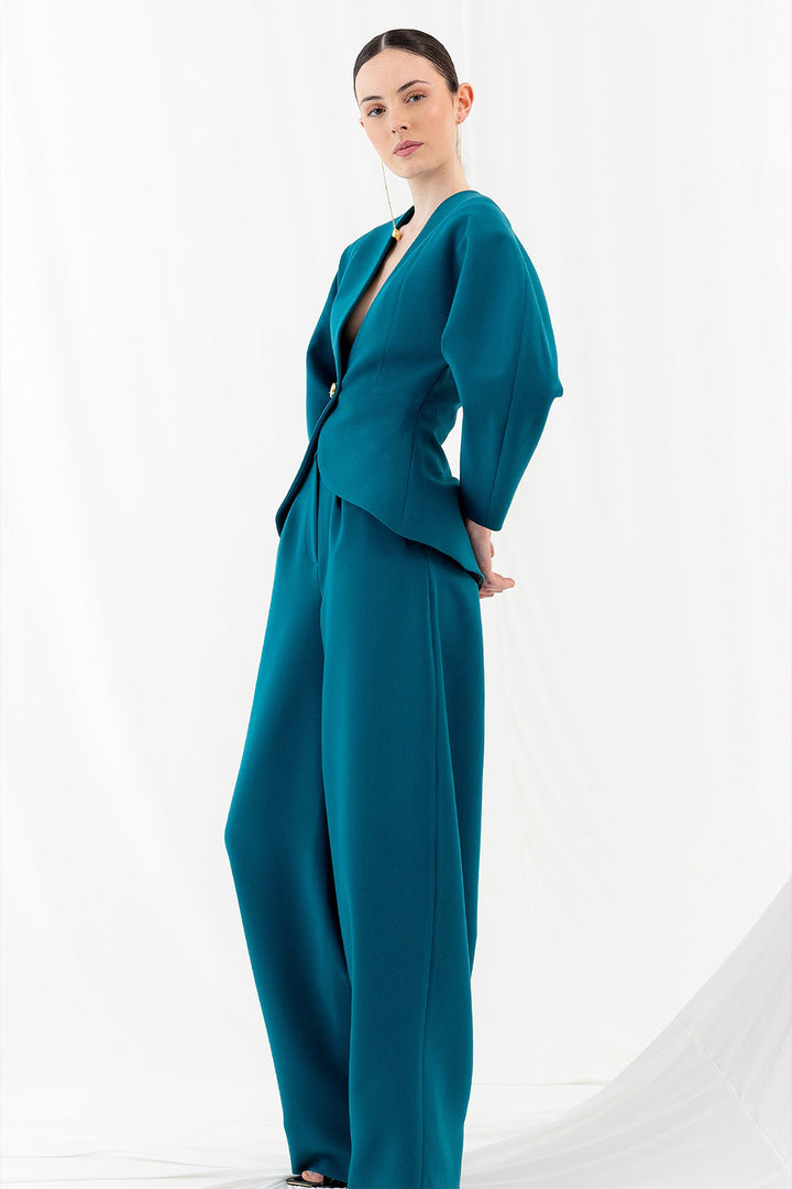 Tailored Jacket Suit with Structured Cut