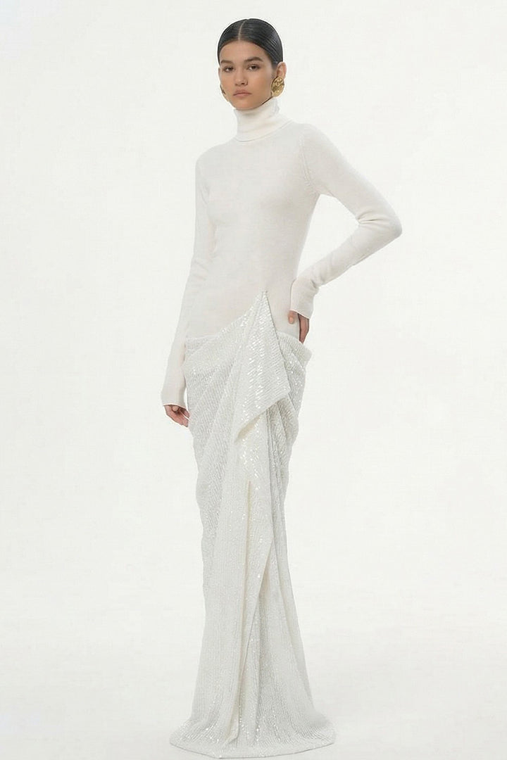 Long Dress with Hip Silhouette and Long Sleeves
