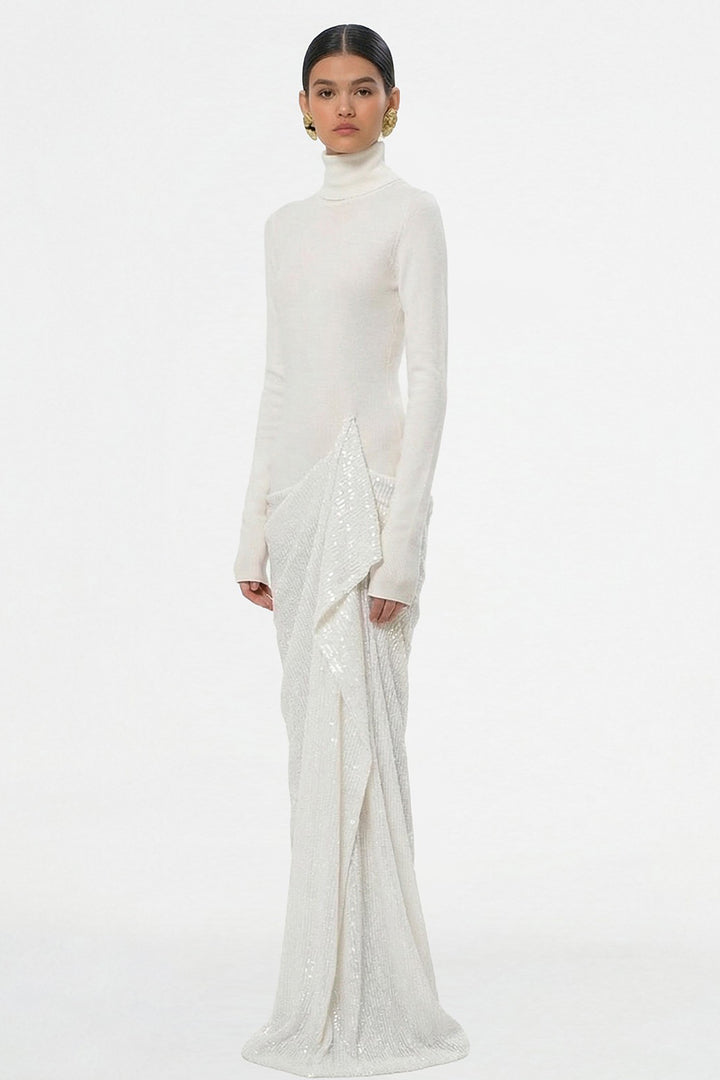Long Dress with Hip Silhouette and Long Sleeves