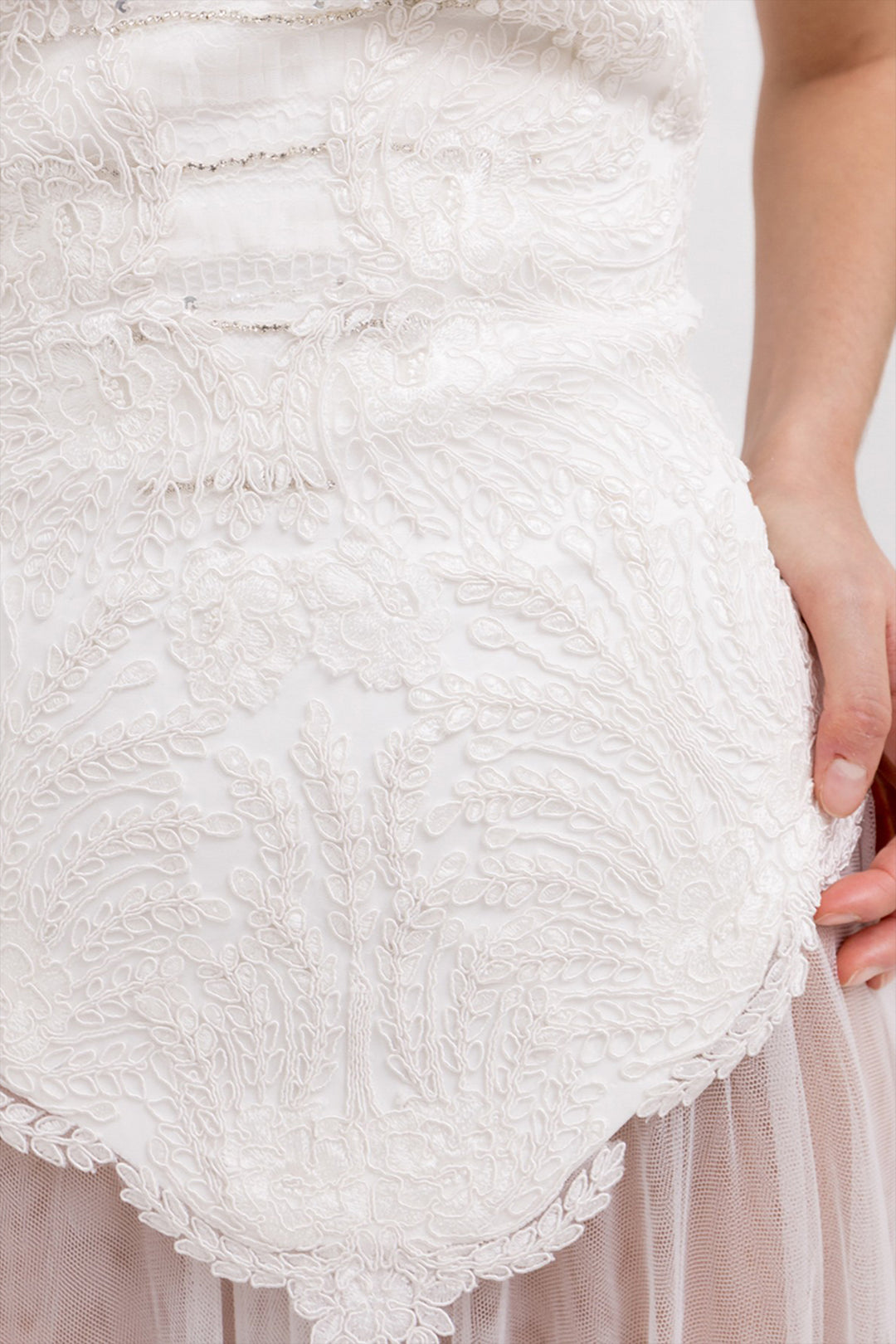 Halter Neck Lace and Tulle Long Dress