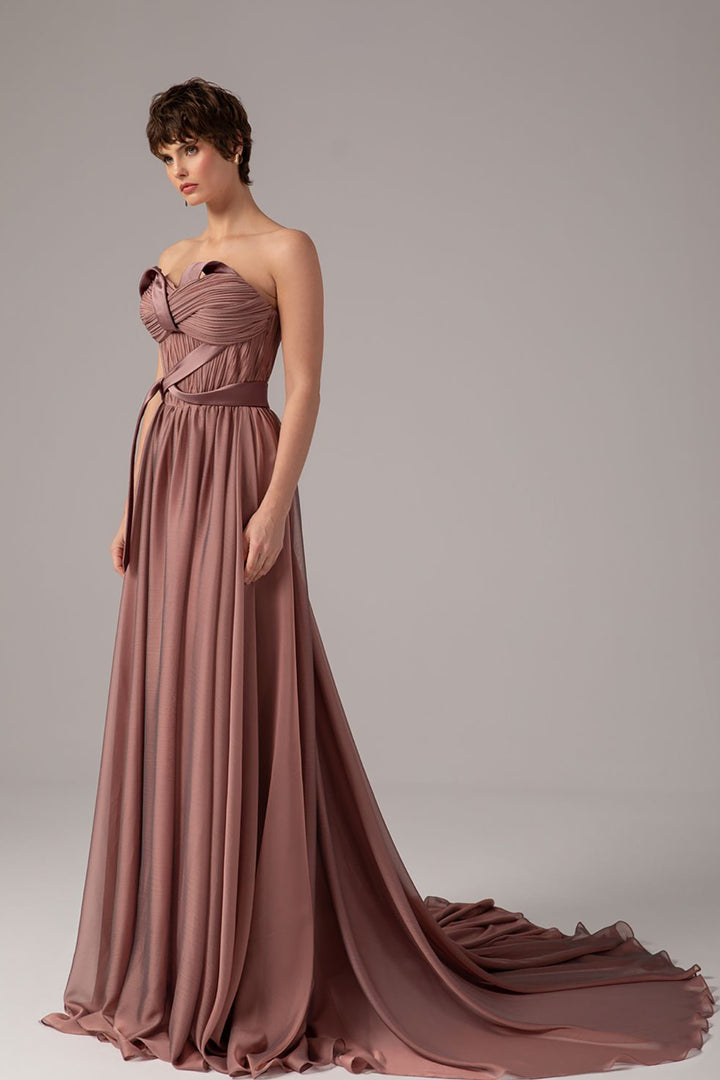 Structured Sweetheart Column Dress