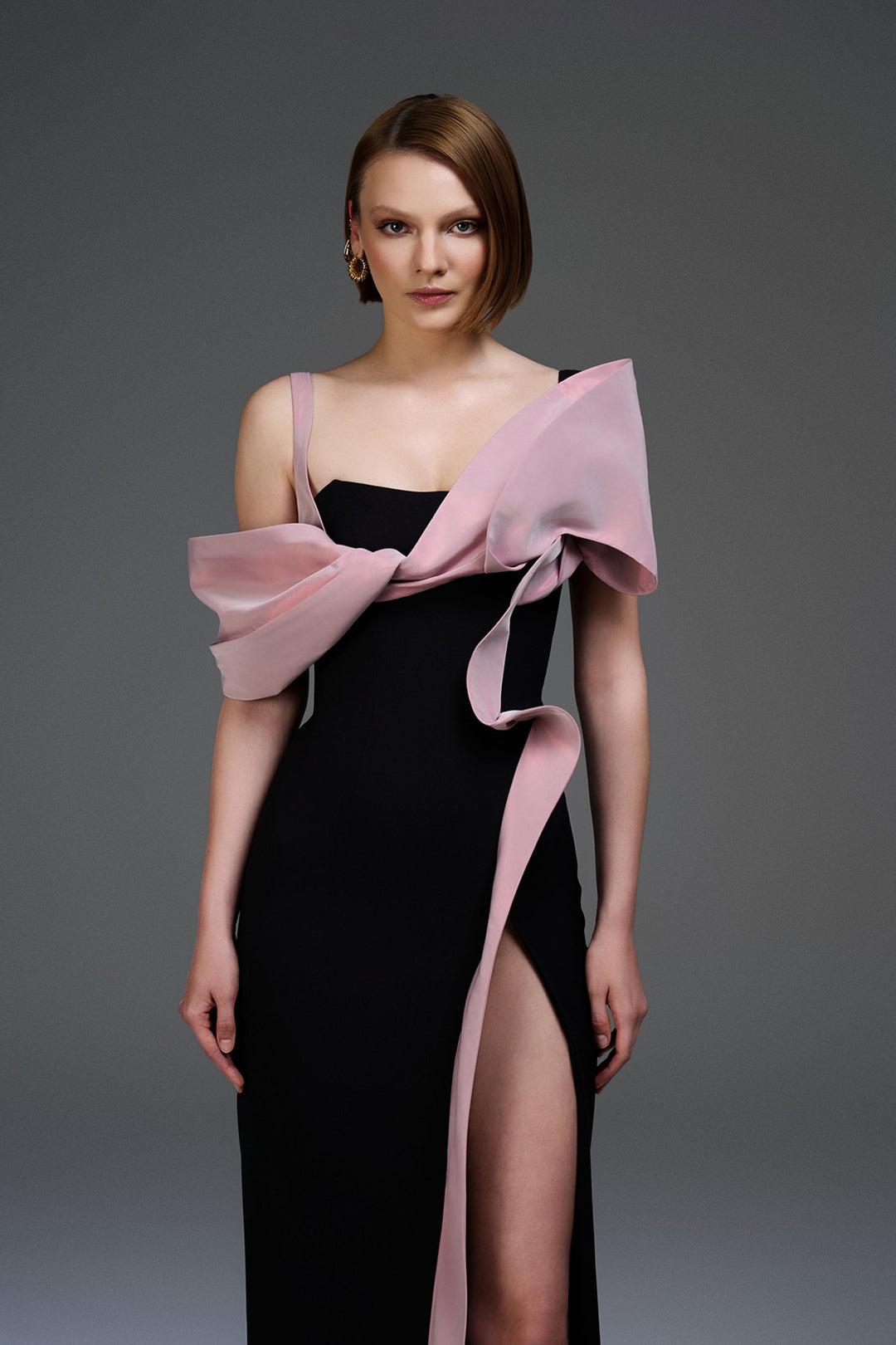 Floor-Length Dress with Ribbon Detail