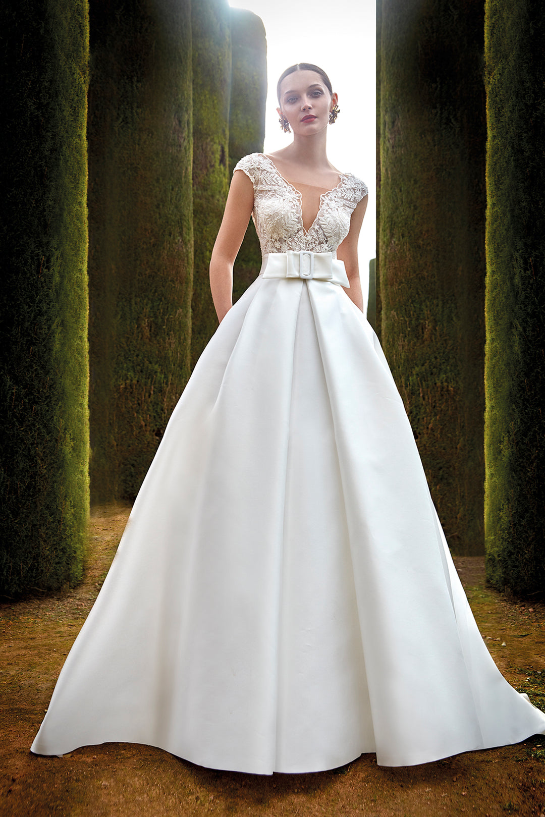 Lace and Silk Mikado Sleeveless Princess Dress White / FR 38 Lace and Silk Mikado Sleeveless Princess Dress White / FR 38