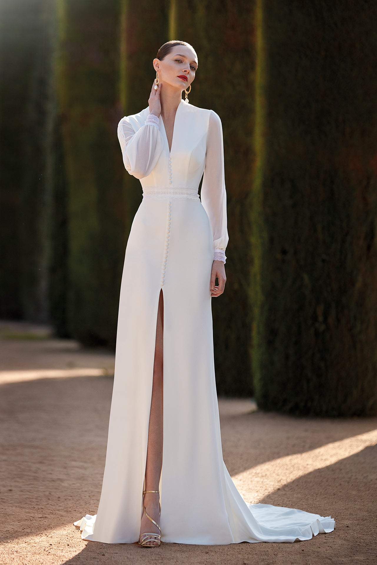 Crepe and Tulle Long-Sleeved Mermaid Dress – M.R DESIGN