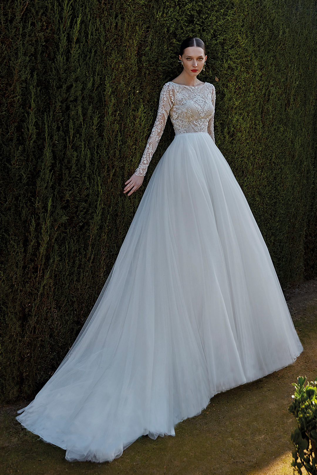 Tulle Long-Sleeved Princess Wedding Dress White / FR 52 Tulle Long-Sleeved Princess Wedding Dress White / FR 52