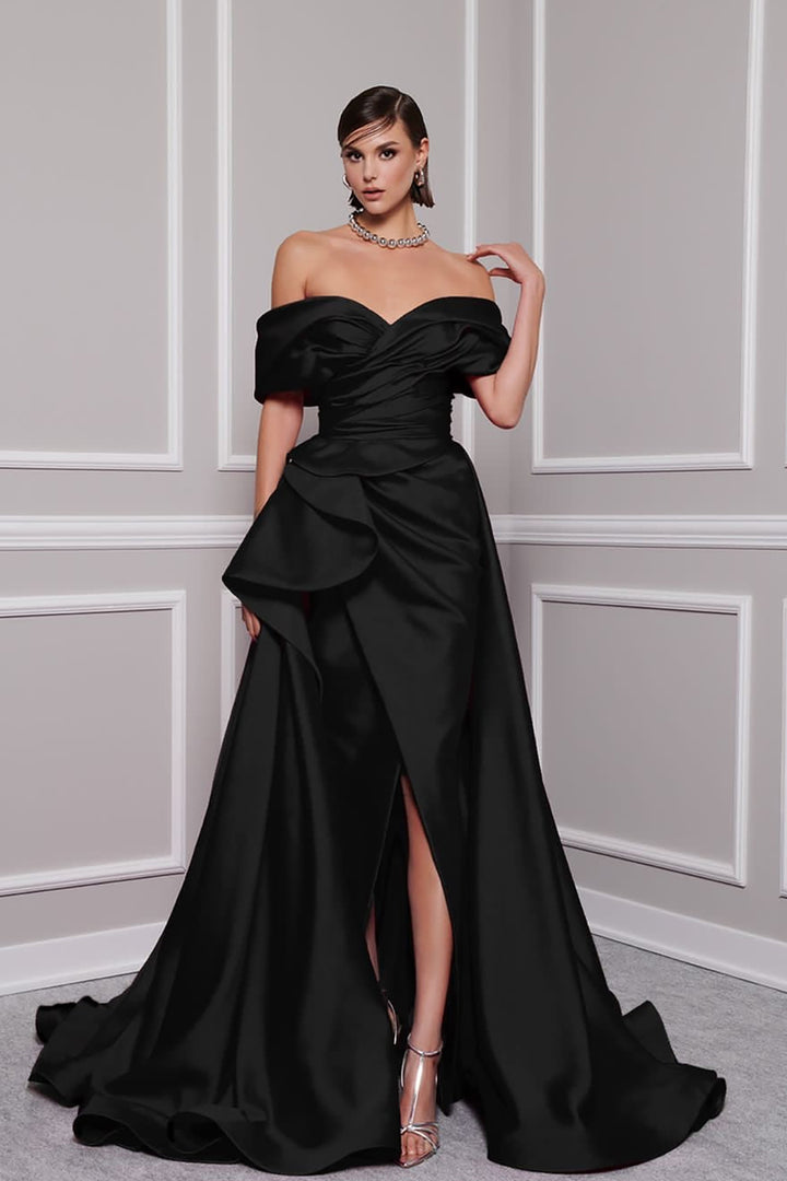 Broquard Strapless Flared Dress with Slit