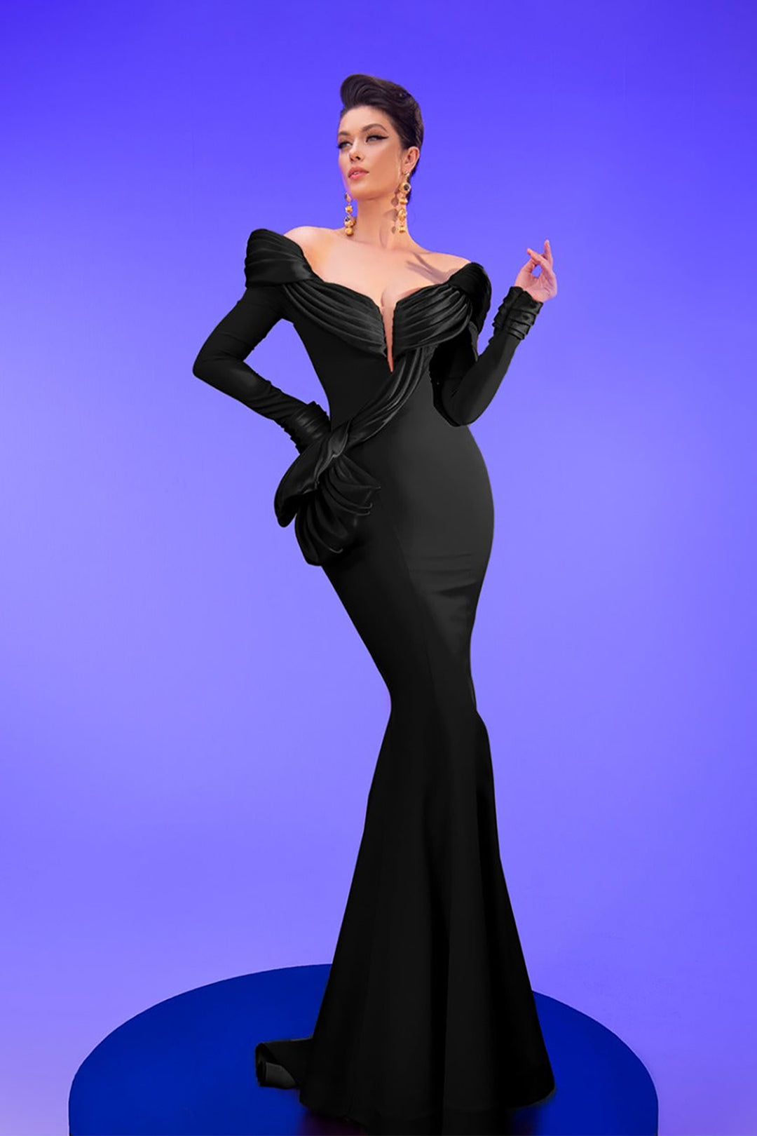 Off-The-Shoulder Mermaid Crepe Dress