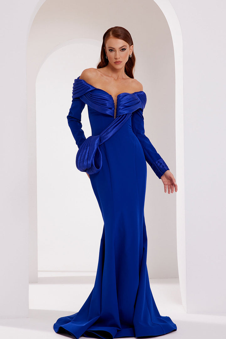 Off-The-Shoulder Mermaid Crepe Dress