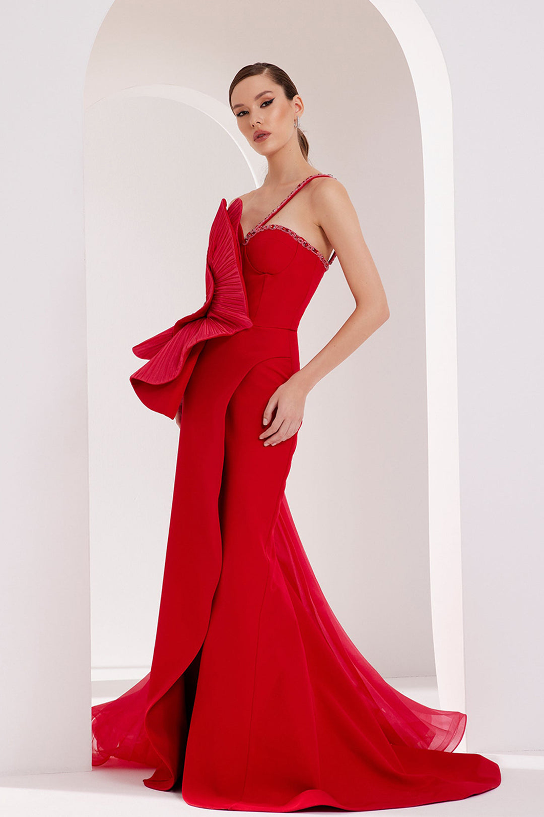 Heart-Shaped Bust Crepe-Organza Dress with Tail