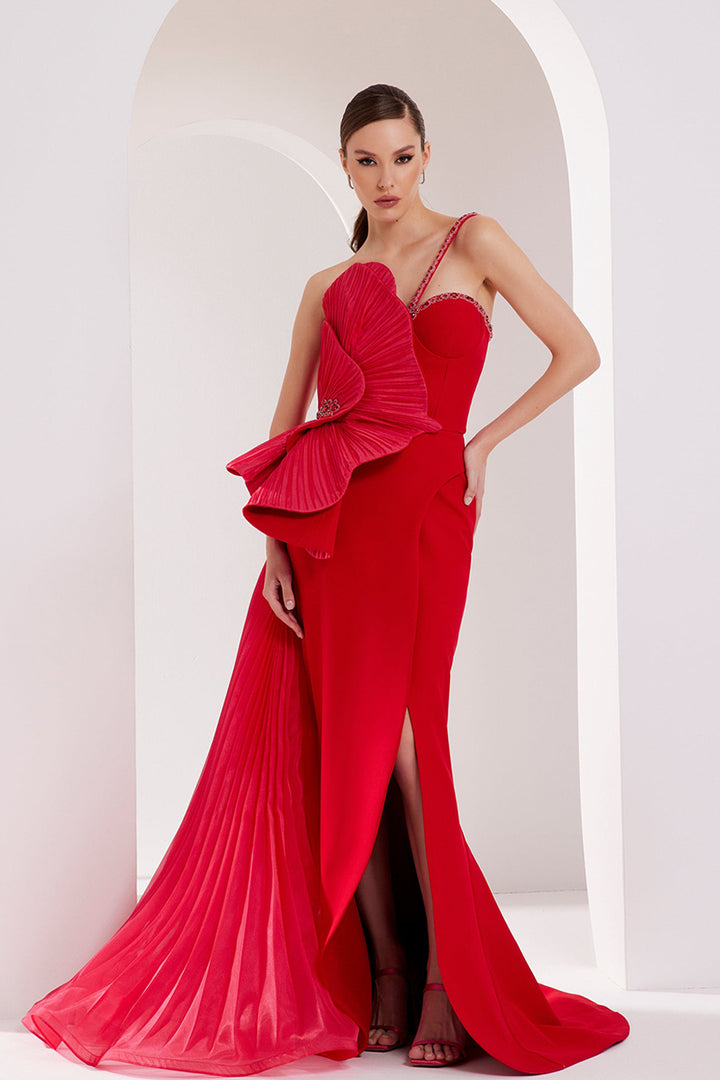 Heart-Shaped Bust Crepe-Organza Dress with Tail