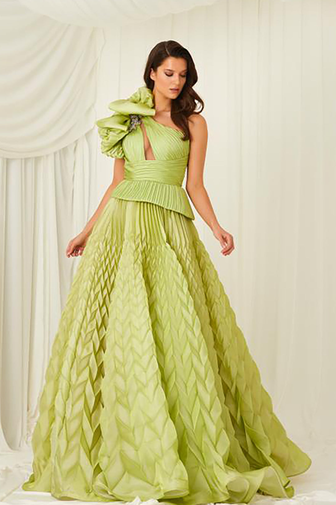 Tafta-Organza Dress Draped Bust And Tail