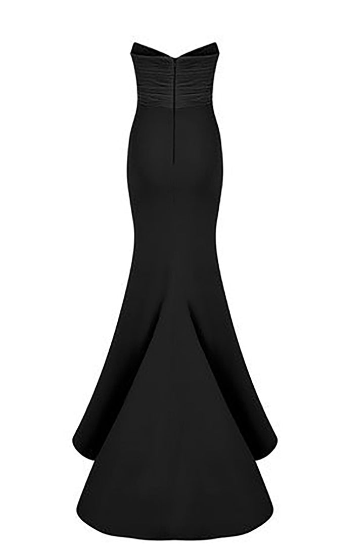 Crepe And Organza Strapless V-Neckline Cape